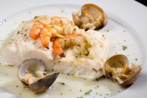 2D_018MERLUZA CON ALMEJAS Y LANGOSTINOS