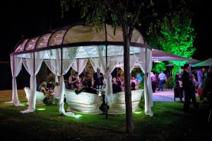 DE-NOCHE-COCTEL-EN-LOS-JARDINES