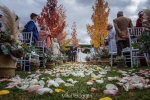 Foto Miret Boda Factoria Resort 007 foto otoñal